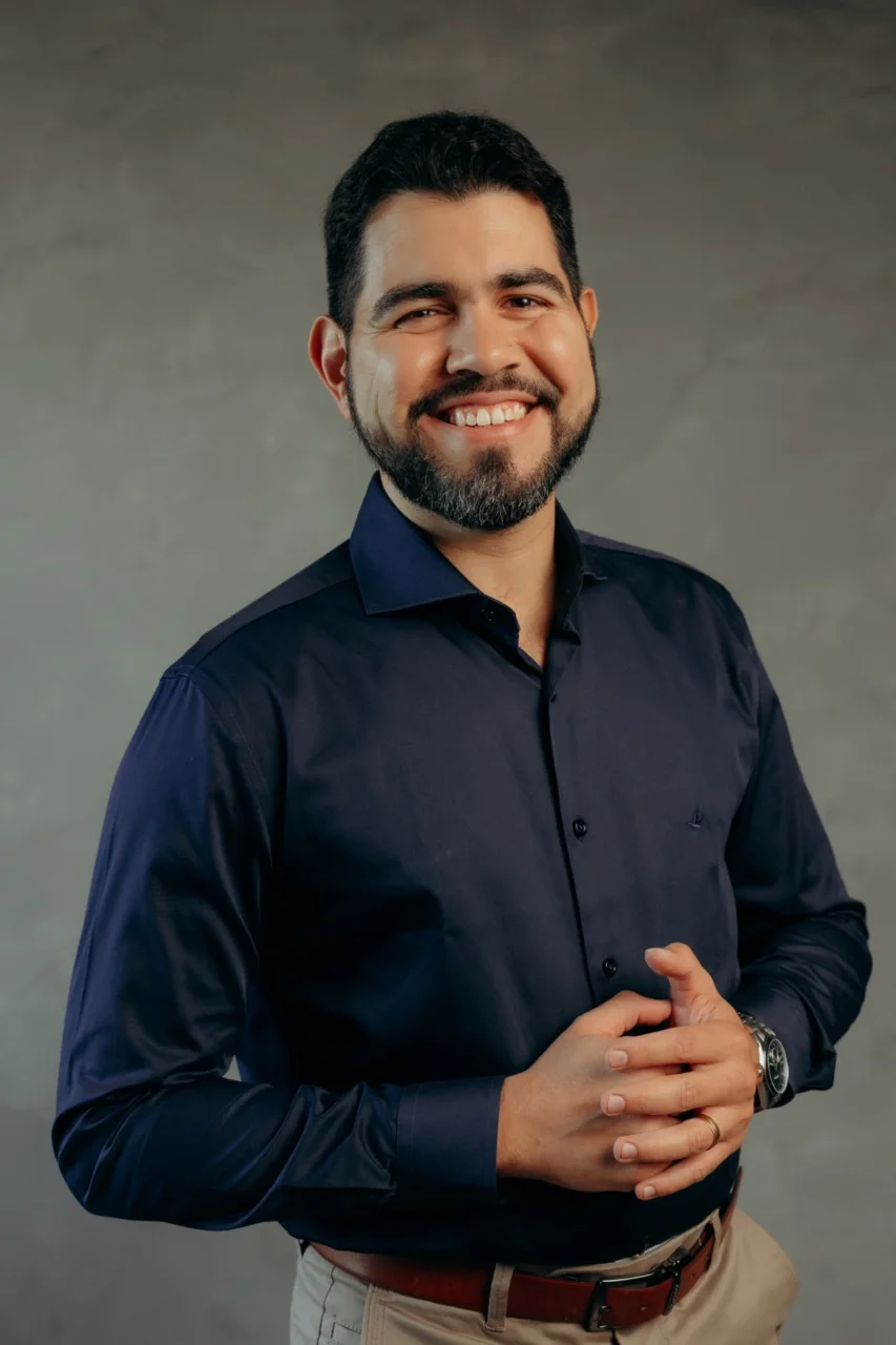 Dr. Thiago Camelo Mourão, urologista e cirurgião robótico em São Paulo
